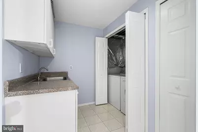 5886 Parenham Way, Alexandria, VA 22310 - Photo 15
