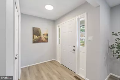4552 King Edward Court, Annandale, VA 22003 - Photo 3
