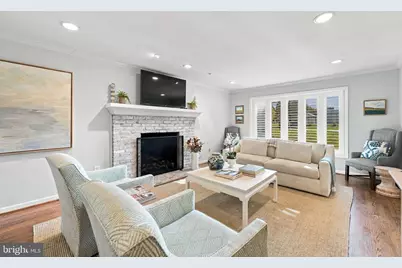 8300 Weller Avenue, McLean, VA 22102 - Photo 13