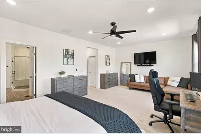 4906 Longmire Way #22, Chantilly, VA 20151 - Photo 17