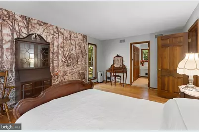 9509 Watts Road, Great Falls, VA 22066 - Photo 15