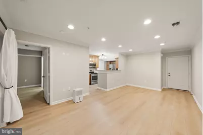 4510 Superior Square, Fairfax, VA 22033 - Photo 7