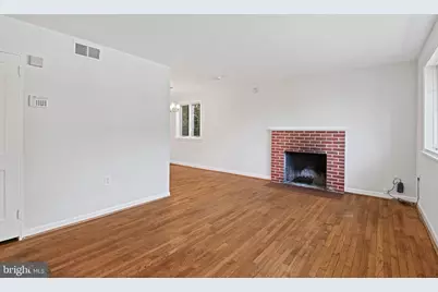 7307 Woodley Place, Falls Church, VA 22046 - Photo 5