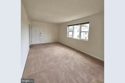3045 Patrick Henry Drive #301, Falls Church, VA 22044 - Photo 3