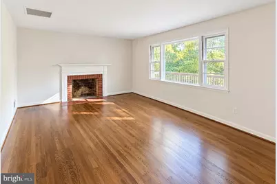 7321 Pinecastle Road, Falls Church, VA 22043 - Photo 3