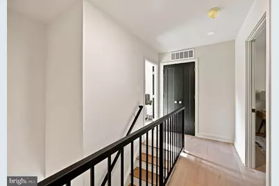 1718 Larkmeade Drive, Vienna, VA 22182 - Photo 37