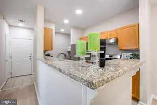 13359 Connor Dr, Centreville, VA 20120 - Photo 9