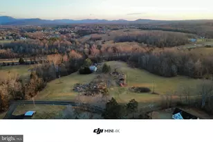 729 Celt Rd, Stanardsville, VA 22973 - Photo 27
