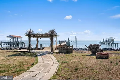 1992 Cross Road, Hayes, VA 23072 - Photo 47