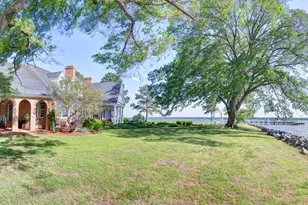 6454 Carmines Island Ln, Hayes, VA 23072 - Photo 89