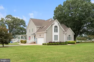 8097 Little England Rd, Hayes, VA 23072 - Photo 5