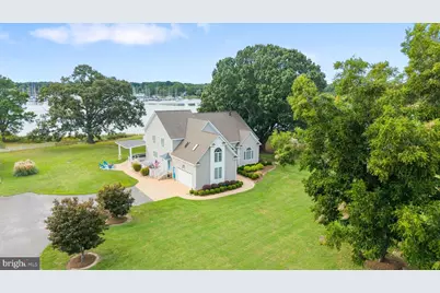 8097 Little England Road, Hayes, VA 23072 - Photo 3