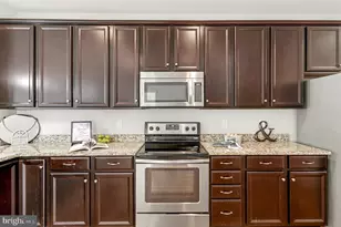 10219 Waxcomb Pl, Mechanicsville, VA 23116 - Photo 11