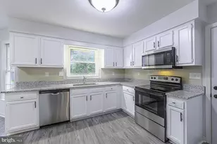 9281 Drawbridge Rd, Mechanicsville, VA 23116 - Photo 17