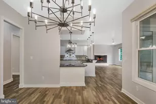 100 Lakewood Dr, Williamsburg, VA 23185 - Photo 7