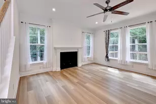 5109 Shoreline Ct, Williamsburg, VA 23185 - Photo 9