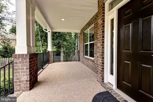5109 Shoreline Ct, Williamsburg, VA 23185 - Photo 3