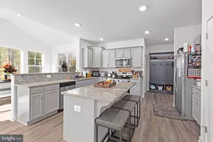 9122 Arcadia Dr, King George, VA 22485 - Photo 15