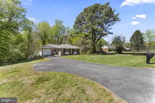 8248 Eden Dr, King George, VA 22485 - Photo 7