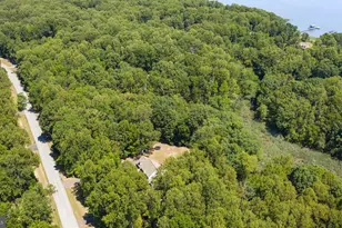 2381 Nancy Ln, King George, VA 22485 - Photo 3