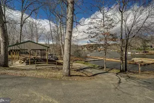 100 Hemlock Ln, Mineral, VA 23117 - Photo 9