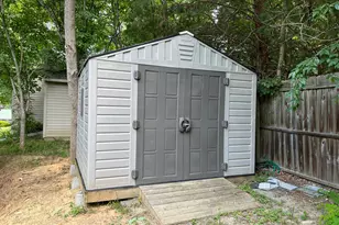 1346 N Lakeshore Dr, Louisa, VA 23093 - Photo 31