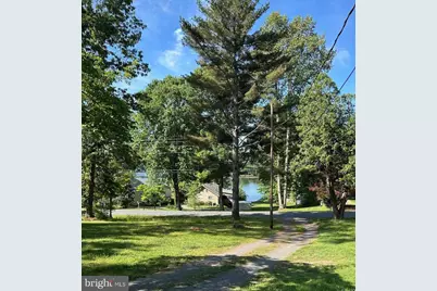 1346 N Lakeshore Drive, Louisa, VA 23093 - Photo 3
