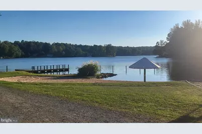 835 North Lake Shore Drive, Louisa, VA 23093 - Photo 7