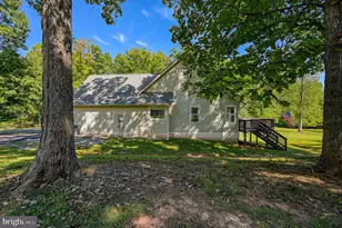 1636 Moody Town Rd, Bumpass, VA 23024 - Photo 9