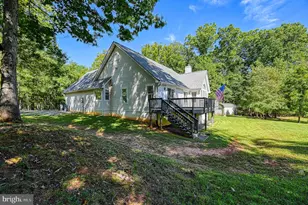 1636 Moody Town Rd, Bumpass, VA 23024 - Photo 7