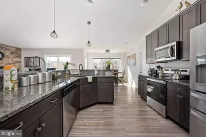 564 Equestrian Landing Trl, Bumpass, VA 23024 - Photo 17