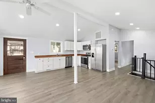 1262 S Lakeshore Dr, Louisa, VA 23093 - Photo 13