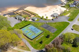 1262 S Lakeshore Dr, Louisa, VA 23093 - Photo 49
