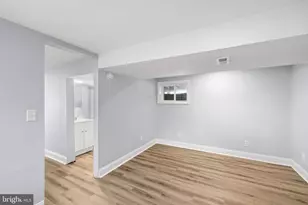 1262 S Lakeshore Dr, Louisa, VA 23093 - Photo 25