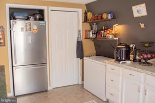 1659 S Lakeshore Dr, Louisa, VA 23093 - Photo 25