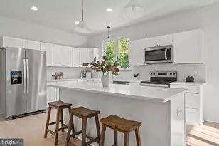 546 Paddock Ln, Louisa, VA 23093 - Photo 5