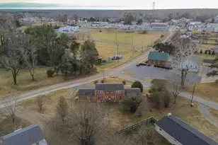 101 Patrick Henry Dr, Louisa, VA 23093 - Photo 5