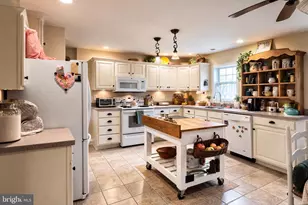 33 Bogey Ln, Bumpass, VA 23024 - Photo 7