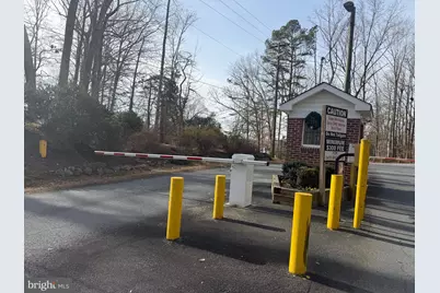 2367 N Lakeshore Drive, Louisa, VA 23093 - Photo 11