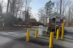 2367 N Lakeshore Dr, Louisa, VA 23093 - Photo 11