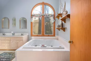 54 Tara Cir, Bumpass, VA 23024 - Photo 49