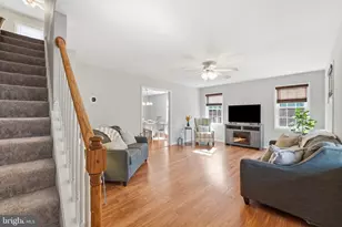 801 S Lakeshore Dr, Louisa, VA 23093 - Photo 3