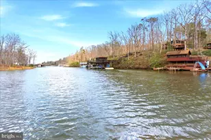 536 Pine Harbour Dr, Mineral, VA 23117 - Photo 9