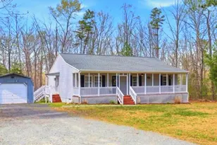 536 Pine Harbour Dr, Mineral, VA 23117 - Photo 1