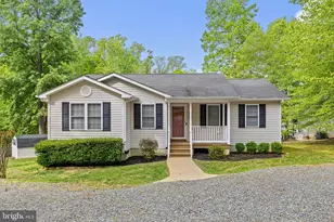 431 Wilson St, Bumpass, VA 23024 - Photo 3