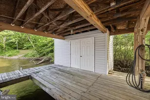 303 Pine Dr, Louisa, VA 23093 - Photo 13