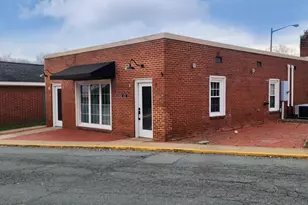 101 Elm Ave, Louisa, VA 23093 - Photo 1