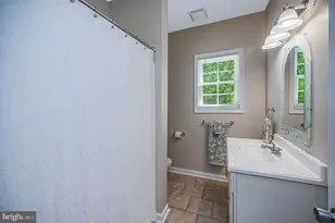 1803 Shenandoah Crossing Dr, Gordonsville, VA 22942 - Photo 33