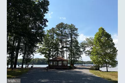 38 Jerdone Island, Bumpass, VA 23024 - Photo 31
