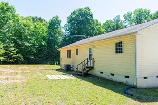 367 Tall Pines Dr, Mineral, VA 23117 - Photo 5
